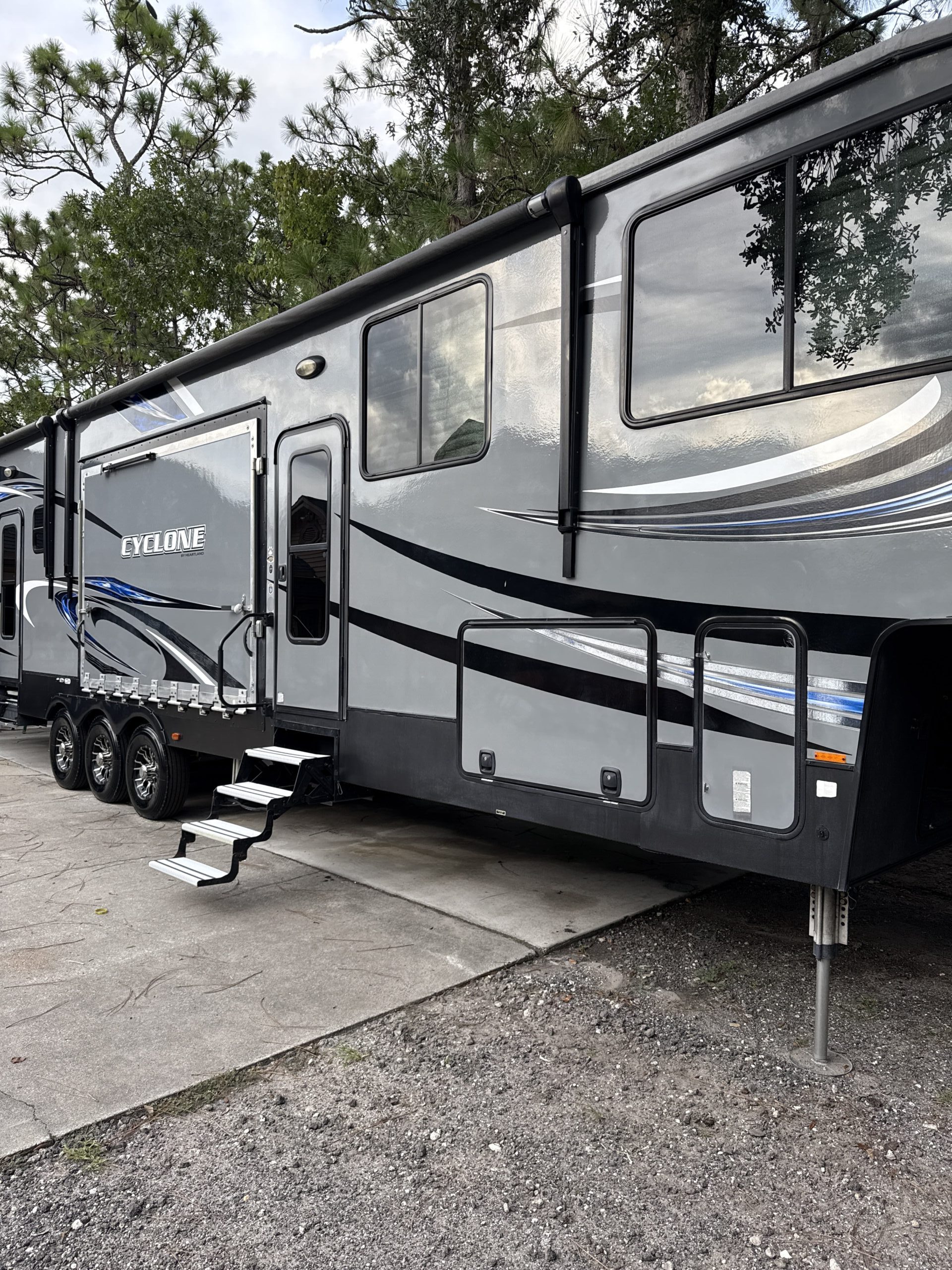 mobile detailing service Jacksonville FL - Aerial view of a car being detailed in Jacksonville FL, showcasing the mobile deta
